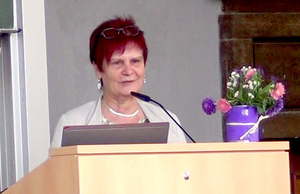 Ministerin Birgit Klaubert bei der Fachtagung Schulgarten an der Uni Erfurt.