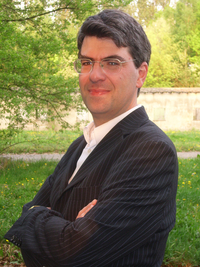 Portrait apl. Prof. Dr. Dr. Georg Schuppener