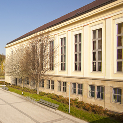 Audimax der Universität Erfurt (Aussenansicht)