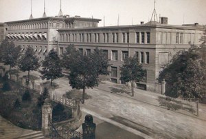 Historisches Foto vom Perthes-Verlagsgebäude.