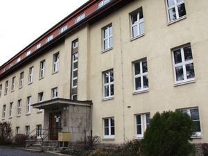 Außenansicht Forschungsgebäude 1 der Universität Erfurt