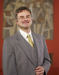 Porträt Prof. Dr. Patrick Rössler